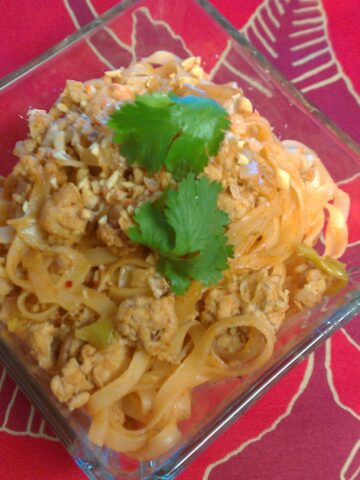 Easy Chicken Pad Thai