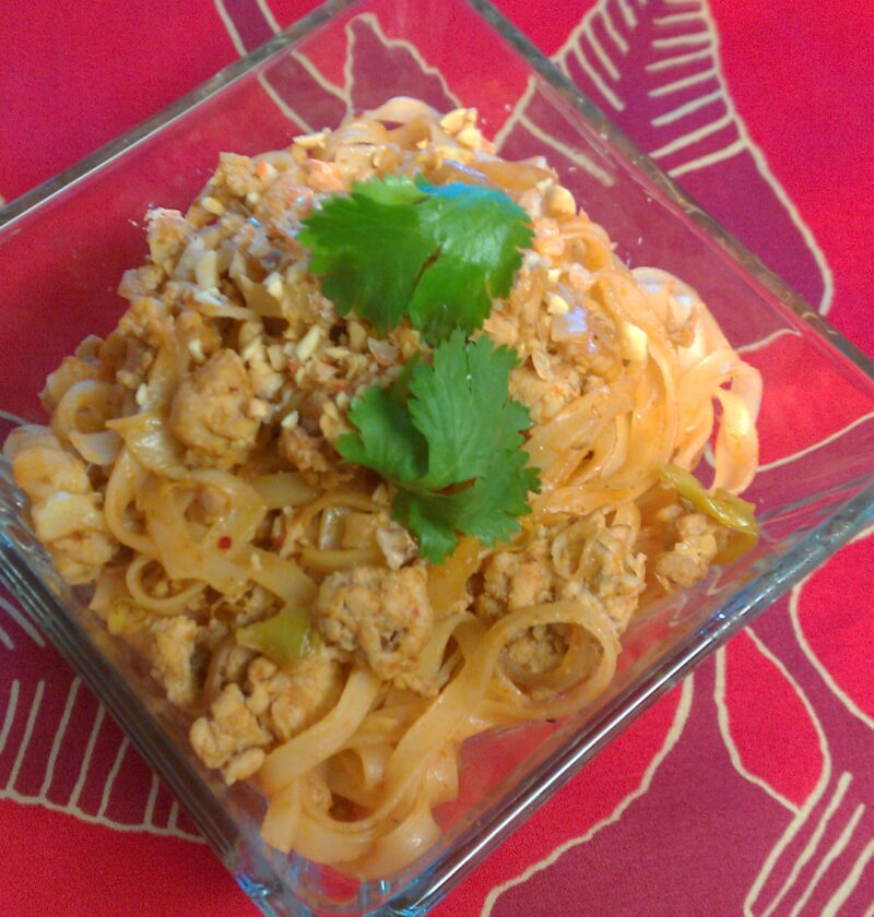 Easy Chicken Pad Thai